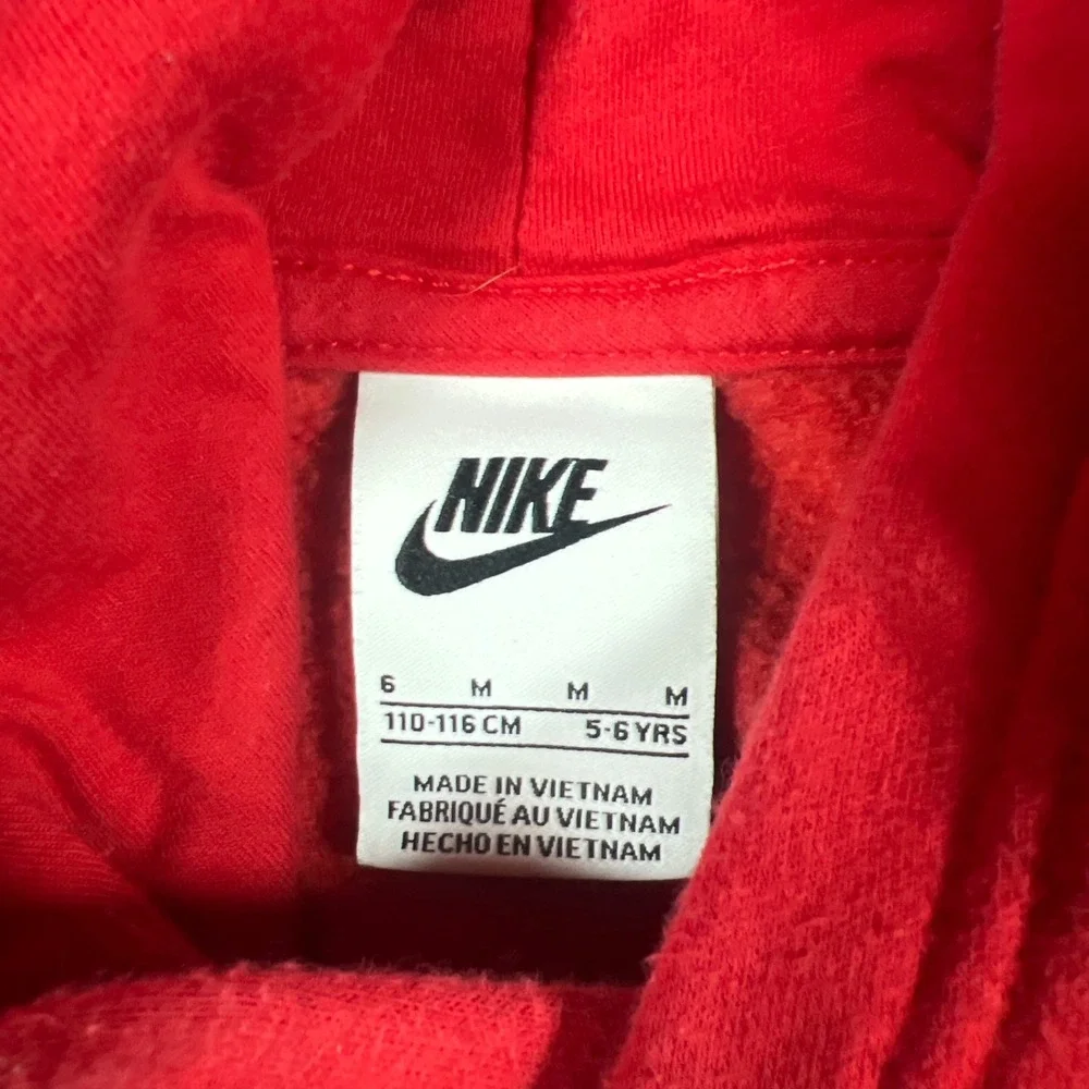 Nike Sportswear Pullover Hoodie Kids 6 Red Cotton Fleece Lined Logo Print Winter